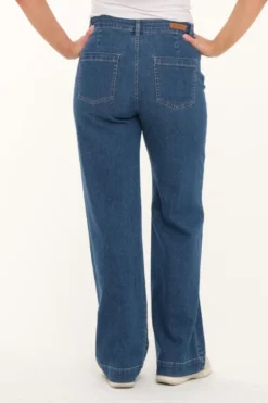 Cassie jeans