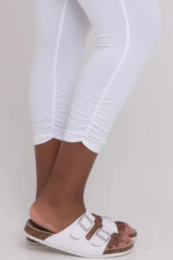 Ebba capri