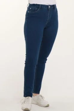Siri basic jeans