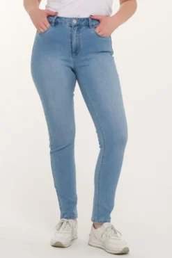 Siri basic jeans