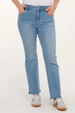 Siri bootleg jeans